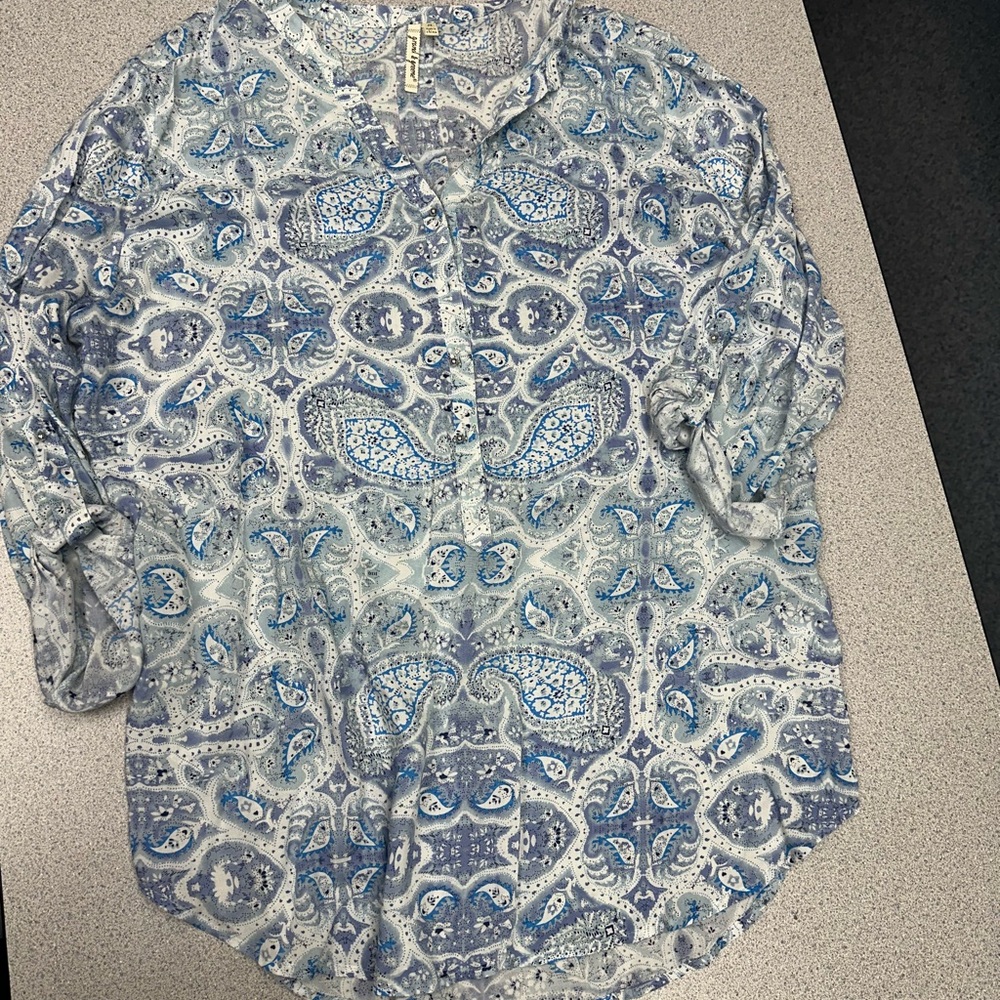 Grand & Greene Blue and Gray Paisley Button Down Shirt